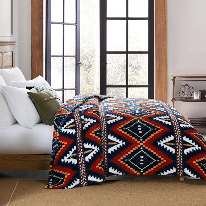 CASAAGUSTO Boho Sherpa Throw Blanket, Aztec King Size Blanket, Ultra Soft, Warm, Cozy, Plush, Thick Fleece Bohemian Throw Blanket for Couch, Bed, Sofa (Navy 108 * 90 Inch)
