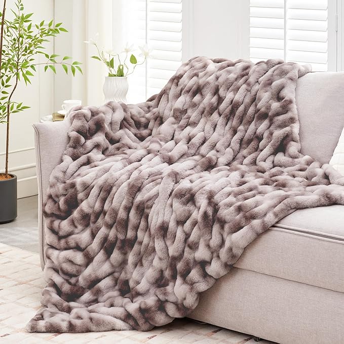 Ultra Soft Luxury Faux Fur Throw Blanket for Counch,Fuzzy Fluffy Plush Warm Cozy Elegant Wrinkled Blanket for Sofa Bedroom Living Room,（50"x60",Tie-dye Taupe）