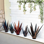 Large Tequila Rustic Sculpture, Rustic Metal Agave Plants for Outdoor Patio Yard, Home Decor Hand Painted Metal Agave Garden Yard Statue, Outdoor Lawn Ornaments (Red - L (W/Solar Light))