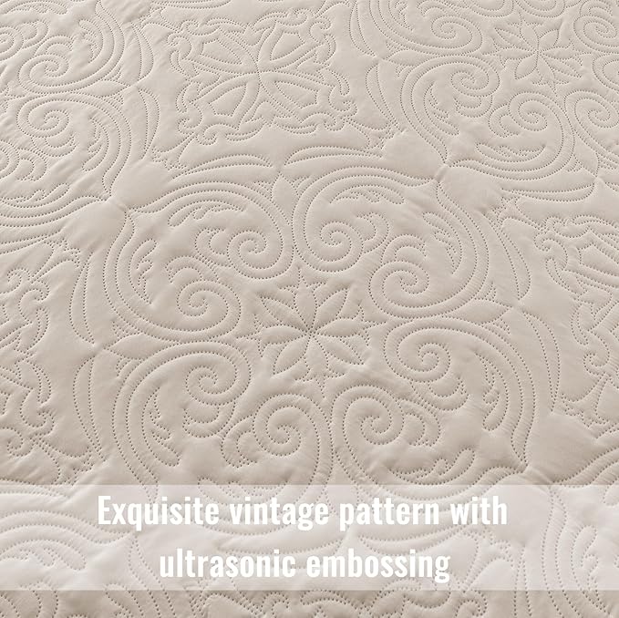 Exclusivo Mezcla Quilts King Size Bedspread with 2 Pillow Shams, Lightweight Brich Beige King Quilt Bedding Set with Vintage Damask Pattern, Soft Bedspreads Coverlets for All Seasons