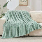 NEWCOSPLAY Super Soft King Blanket New Sage Green Premium Silky Flannel Fleece 3D Ribbed Jacquard Lightweight Bed Blanket All Season Use (New Sage Green Ribbed, King(90"x110"))