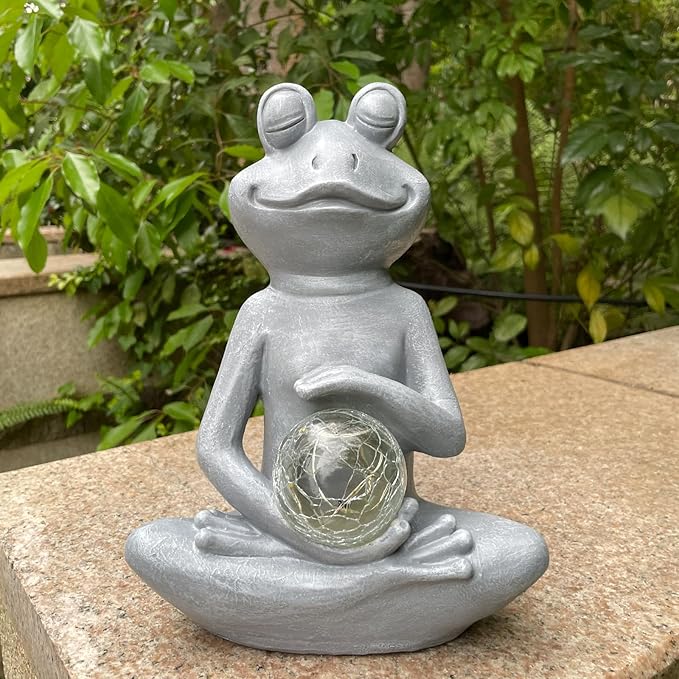 Solar Frog Garden Figurines Solar Lights Yoga Frog Statue for Outdoor Garden Patio Yard Frog Decor Gifts for Women Grandma Mother's Day Birthday Gifts