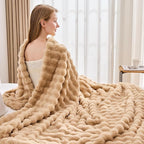 NEWCOSPLAY Faux Fur Twin Blanket Brown Bubble Blanket Thick Warm Soft for Couch Sofa Bed 550GSM (Brown, Twin(60"x80"))