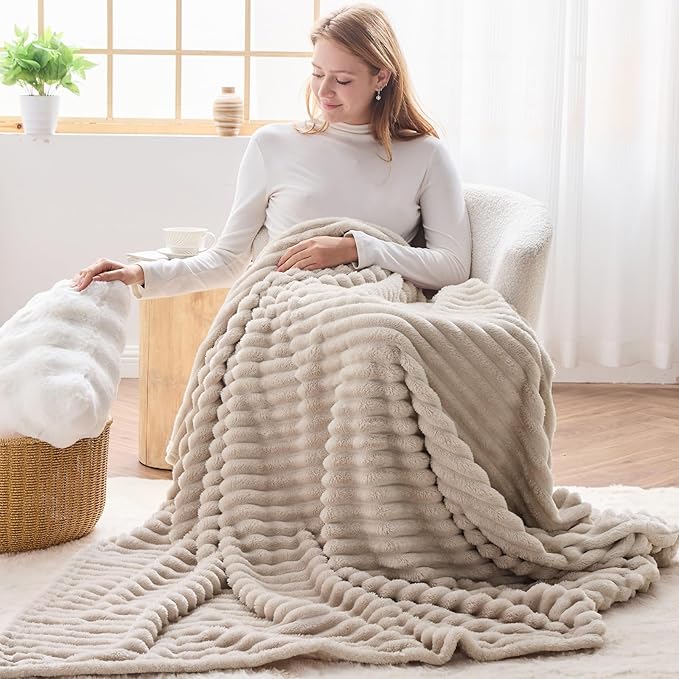 NEWCOSPLAY Super Soft Throw Blanket Linen Premium Silky Flannel Fleece 3D Ribbed Jacquard Lightweight Bed Blanket All Season Use (Linen Ribbed, Throw(50"x60"))