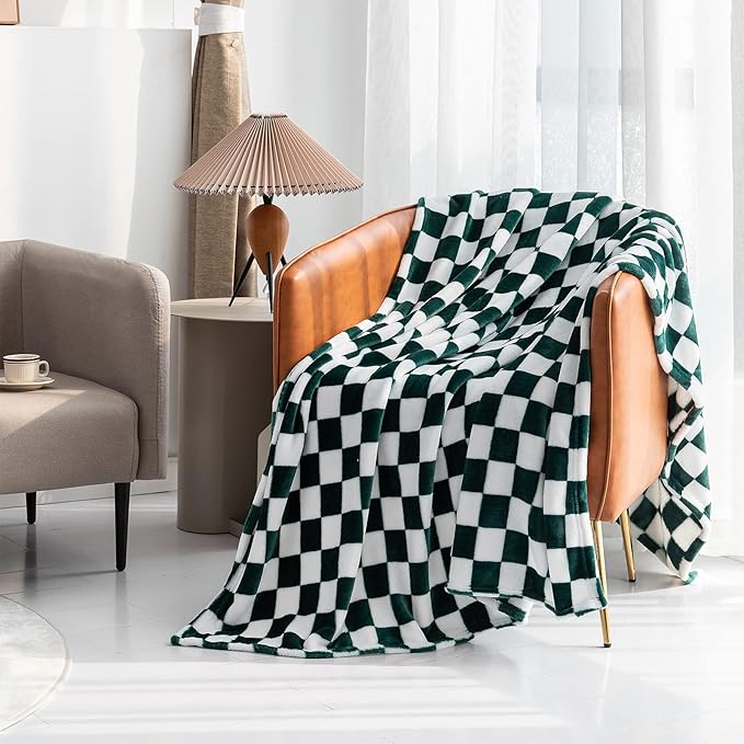 LOMAO Throw Blankets Flannel Blanket with Checkerboard Grid Pattern Soft Throw Blanket for Couch, Bed, Sofa Luxurious Warm and Cozy for All Seasons (Green, 50"x60")