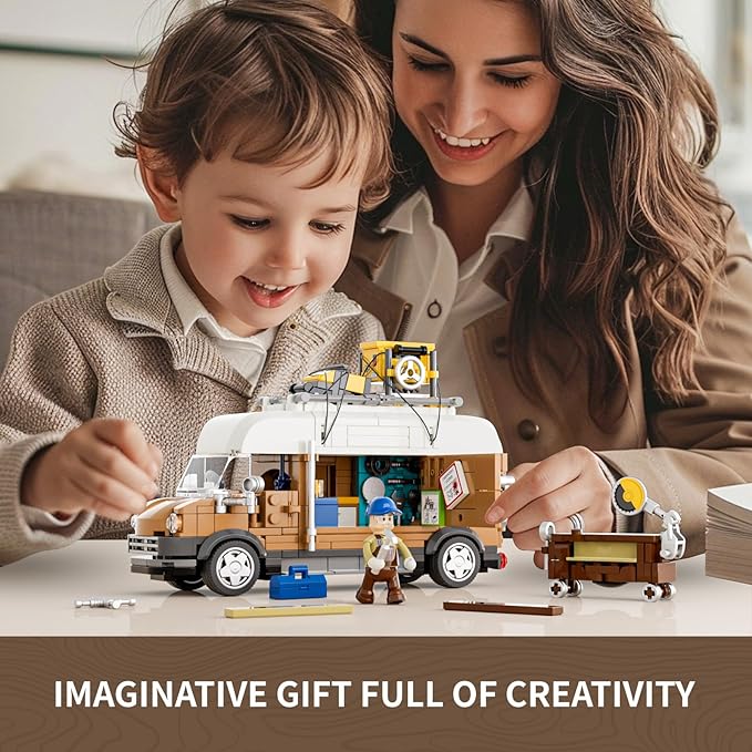 FUNWHOLE Carpentry Van Lighting Building-Bricks Set - Farm Woodworker Car Collectible Display Set 496 Pcs for Adults and Teen