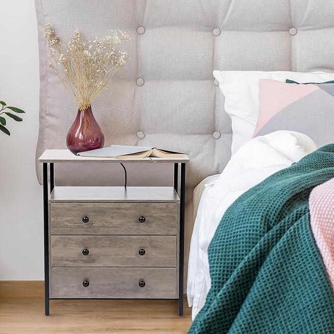 3 Wooden Drawers Night Stand, 27 Inch Wide Nightstand with Charging Station and Adjustable Drawers, Small Dresser for Closet, Bedside Table for Living Room/Bedroom/Office, Gray.