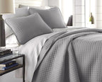 Southshore Fine Living, Inc. Comforter Quilt, King Size Bedding Set, Cal/King Quilt Coverlet Set with 2 Shams, Soft Brushed Lightweight Bedspread, Pet Hair Resistant, Steel Grey