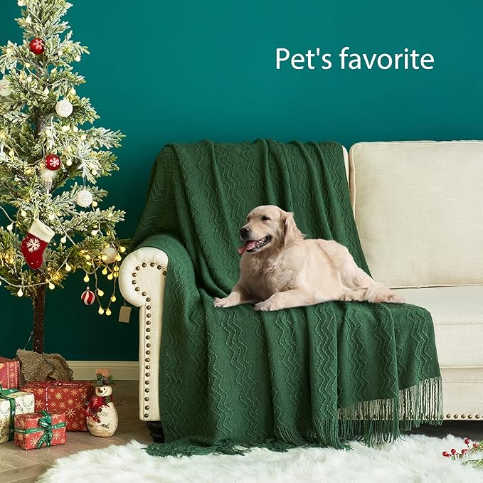 MIULEE Dark Green Knitted Throw Blanket for Couch Boho Textured Cozy Woven Blanket with Tassels for Sofa Chair Bed Living Room Acrylic Wave Pattern 50"x60"