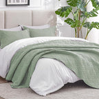 Love's cabin Twin Quilt Bedding Set Sage Bedspreads - Soft Bed Summer Lightweight Bedspread Comforter - Wave Pattern Bedding Coverlet for All Season - 2 Pieces (1 Quilt, 1 Pillow Sham)
