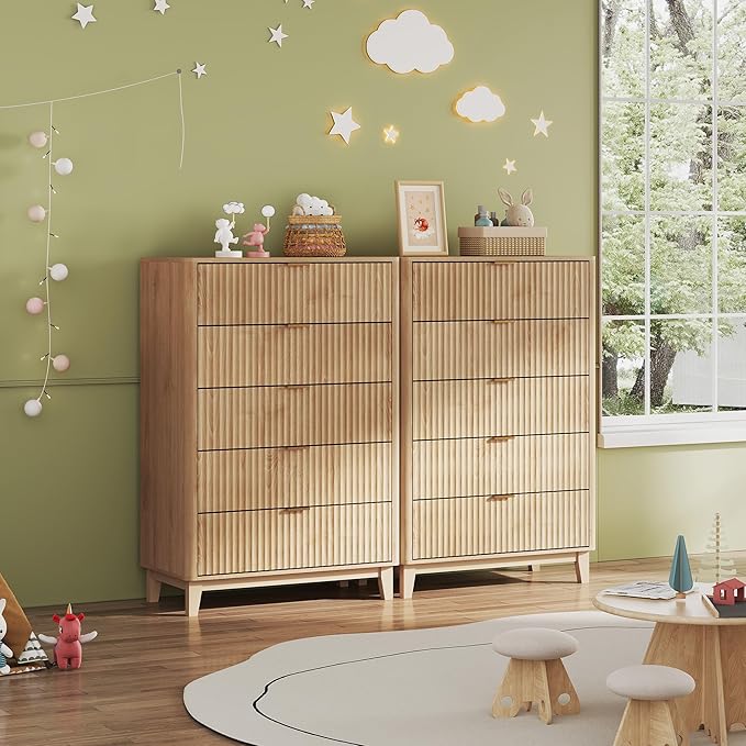 WLIVE Fluted Dresser for Bedroom with 5 Drawers, 46.26" Tall Wood Dresser with Golden Metal Handles, Mid Century Modern Chest of Drawers for Living Room, Hallway, Closet, Natural Oak