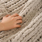 Esterra Chunky Knit Blanket Throw 40"x50", 100% Hand Knitted Chenille Throw Blanket, Cozy Soft Thick Cable Knit Throw Large Rope Knot Crochet Throw Blanket for Sofa Couch Bed, Linen Beige