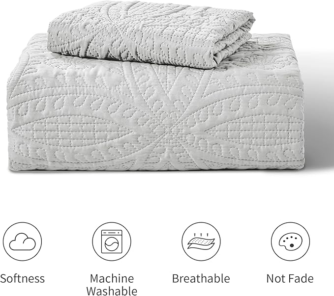 Love's cabin Twin Quilt Bedding Set Light Grey Bedspreads - Soft Bed Summer Lightweight Bedspread Comforter - Coin Pattern Bedding Coverlet for All Season - 2 Pieces (1 Quilt, 1 Pillow Sham)