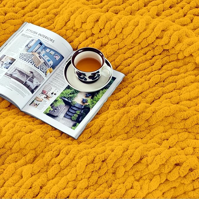 Ultra Soft Chunky Knit Blanket Throw -40x50 Hand Knitted Warm Chenille Throw Blanket, Home Decor Soft Thick Yarn Cable Knit Blanket Breathable Fleece Banket Christmas for Couch Bed Sofa Best GIF