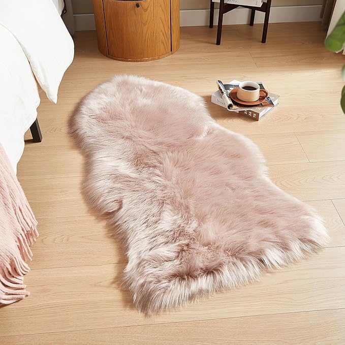AMTOVO Faux Fur Rug, Pink Area Rug, Fluffy Sheepskin Rug, Fuzzy Ultra Soft 2 x 4 ft Shag Rugs for Bedroom Sofa Throw Cushion Room Decor, Sheepskin
