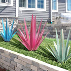 Large Tequila Rustic Sculpture, Rustic Metal Agave Plants for Outdoor Patio Yard, Home Decor Hand Painted Metal Agave Garden Yard Statue, Outdoor Lawn Ornaments Yard Stakes (Rose Red - M)