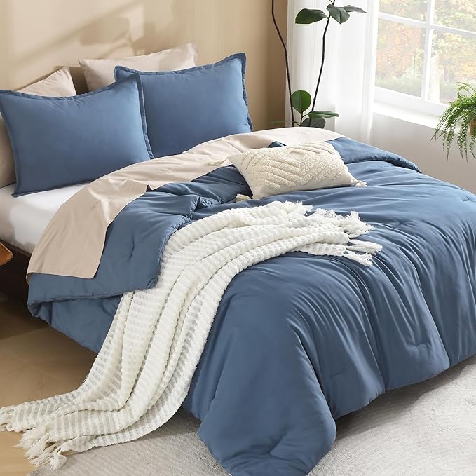 Litanika Haze Blue Comforter Set Queen Size, 3 Pieces Lightweight Solid Bedding Comforter Set, All Season Fluffy Bed Set (90x90In Comforter & 2 Pillowcases)