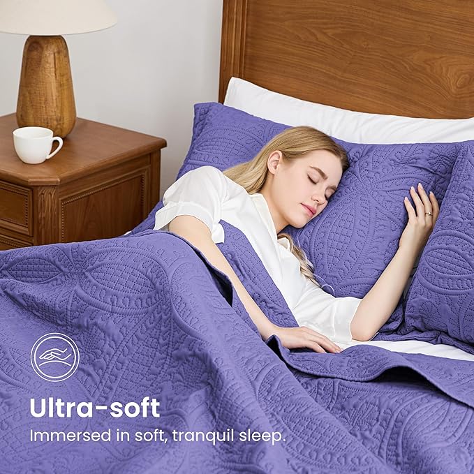 Love's cabin California King Size Quilt Bedding Set Deep Purple Bedspreads - Cal King Summer Lightweight Bedspread Comforter - Coin Pattern Coverlet for All Season - 3 Pieces (1 Quilt, 2 Pillow Shams)