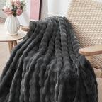NEWCOSPLAY Faux Fur Throw Blanket Grey Bubble Blanket Thick Warm Soft for Couch Sofa Bed 550GSM (Grey, Throw(50"x60"))