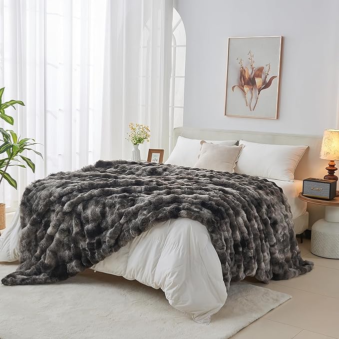 Lotus Karen Faux Fur Throw Blanket Tie-Dye Dark Gray - Big Bubble Rabbit Fluff Blanket for Couch, Small Fluffy Fuzzy Cozy Blanket, Thick Furry Plush Shaggy Blankets, 50x60 Inches