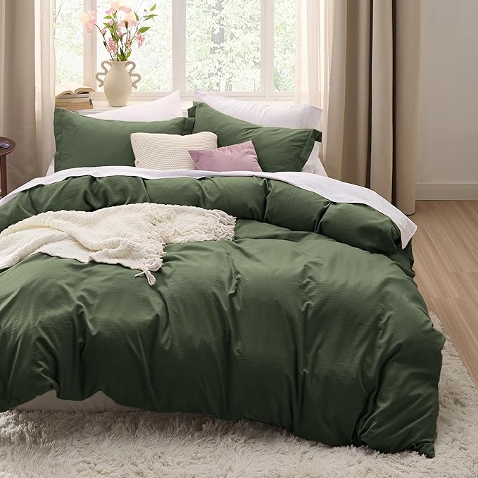 Bedsure Olive Green Duvet Cover Queen Size - 3 Pieces Prewashed Cotton-Like Extra Soft Bedding Set, Includes 1 Duvet Cover 90x90 Inches with Zipper Closure & 2 Pillow Shams, Comforter Not Included