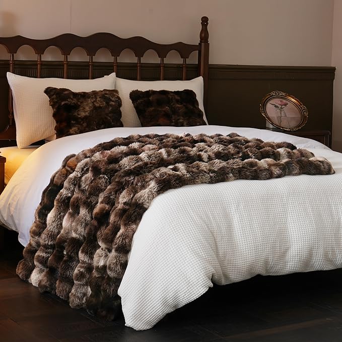 BENVWE Fluffy Faux Fur Throw Blanket for Couch, Soft Plush Thick Cozy Fuzzy Luxury Minky Bubble Blanket for Home Living Room Decor Gift for Women, Tie-dye Coffee, 50" x 60", 1100GSM