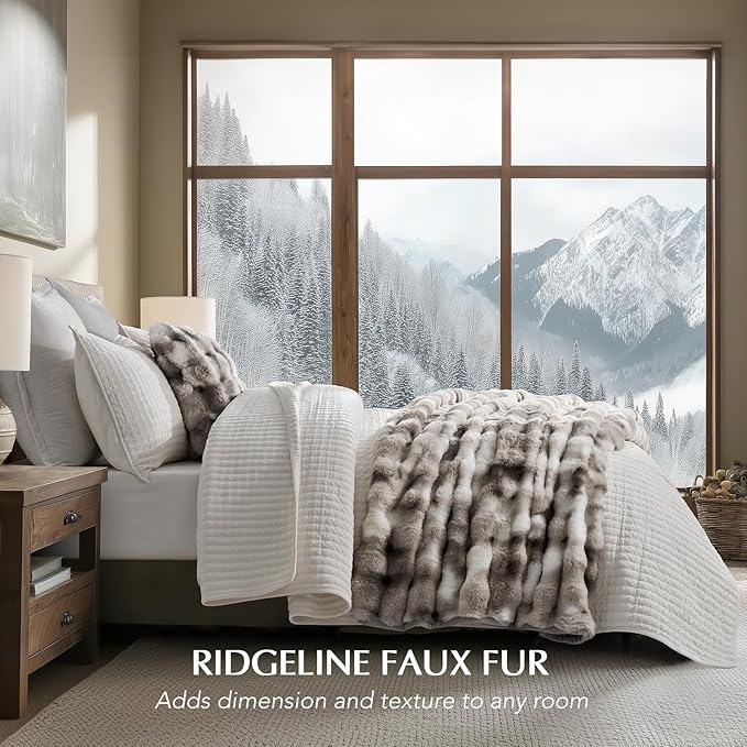 EVERGRACE Ultra Soft Luxury Fluffy Ridgeline Faux Rabbit Fur Throw Blanket, Thick Warm Bubble Throw for Bed, Cozy Plush Reversible Blankets for Couch, Chair, Sofa, Light Grey, 50x60 Inches, 870 GSM