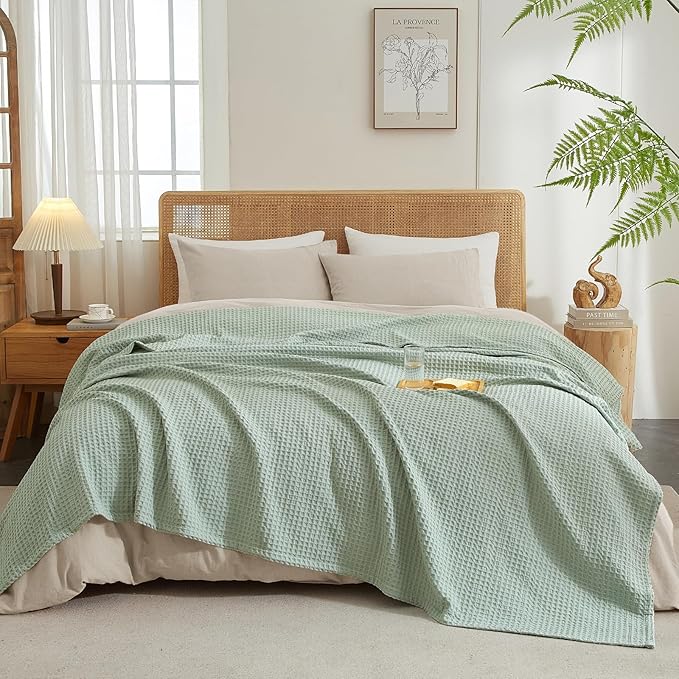 PHF Ultra Soft Waffle Weave Blanket Twin Size 66"x 90"- Washed Lightweight Breathable Cozy Woven Blanket for Bed - Aesthetic Decor for Couch Bedding Sofa Home Car - Sage Green/Mint Green