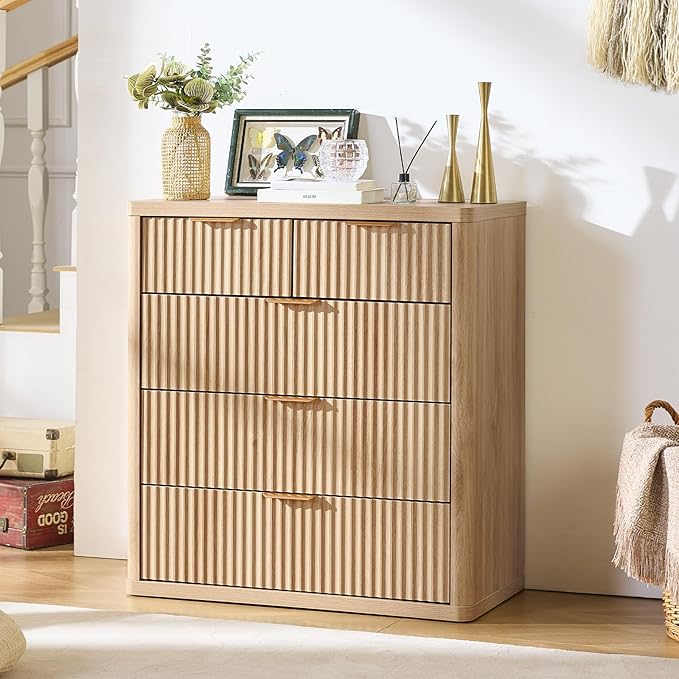 LEYAOYAO Fluted 5 Drawers Dresser for Bedroom, 34" Tall Modern Chest of Drawers with Metal Handle, Curved Profile Design,Natural Wood Drawer Organizer for Bedroom, Living Room, Hallway, Entryway