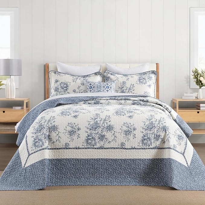DDUOXIN Botanical Oversized King Bedspread - 120" W x120 L Extra Wide 100% Cotton California Quilt, Lightweight Reversible Oversize Bedspreads with 2 Pillow Shams, Blue/Cream