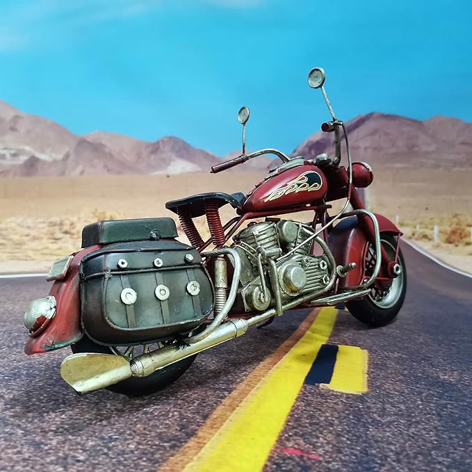 Vintage Motorcycle Model Decoration Iron Motorcycle Miniature Sculpture for Table Book Shelf Decor Gift（Red）