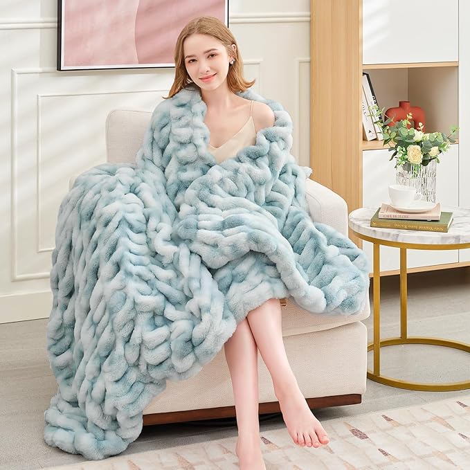 Ultra Soft Luxury Faux Fur Throw Blanket for Counch,Fuzzy Fluffy Plush Warm Cozy Elegant Wrinkled Blanket for Sofa Bedroom Living Room,（50"x60",Tie-dye Freshwater Blue）
