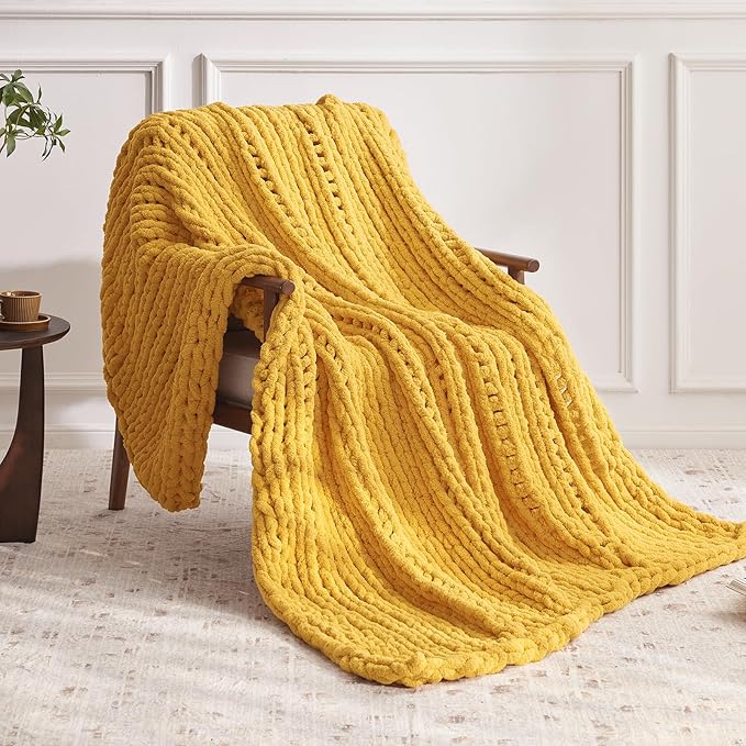 Chunky Knit Throw Blanket, 60''*80'' Knitted Throw Chenille Yarn for Bed Couch, Handmade Yellow Crochet Big Thick Blanket, Machine Washable Cute Comfy Blanket for Home Decor