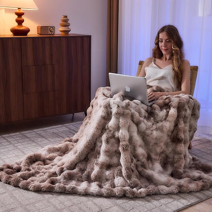 Lotus Karen Faux Fur Throw Blanket Tie-Dye Beige - Big Bubble Rabbit Fluff Blanket for Couch, Small Fluffy Fuzzy Cozy Blankets,Thick Furry Plush Shaggy Blankets,60x80 Inches