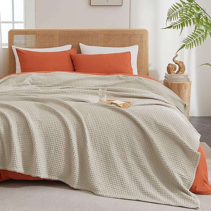 PHF Ultra Soft Waffle Weave Blanket King Size 104"x 90"- Washed Lightweight Breathable Cozy Woven Blanket for Bed - Aesthetic Decor for Couch Bedding Sofa Home Car - Light Khaki/Linen