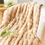 NEWCOSPLAY Faux Fur Twin Blanket Brown Bubble Blanket Thick Warm Soft for Couch Sofa Bed 550GSM (Brown, Twin(60"x80"))