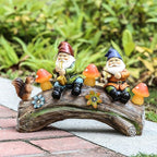 Funny Garden Gnome Statue Solar Powered Mushroom Figurine with Squirrel Gnome Durable Resin Outdoor Decoration for Patio Yard Lawn Ornament Housewarming Gift