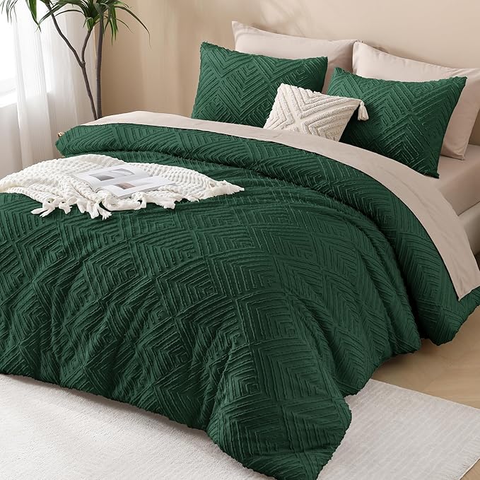 Andency Dark Emerald Green California King Comforter Set, 3 Pieces Boho Tufted Cal King Bedding Set & Collections, Forest Green Oversized Soft Lightweight Bed Set (104x96In, 2 Pillowcases)