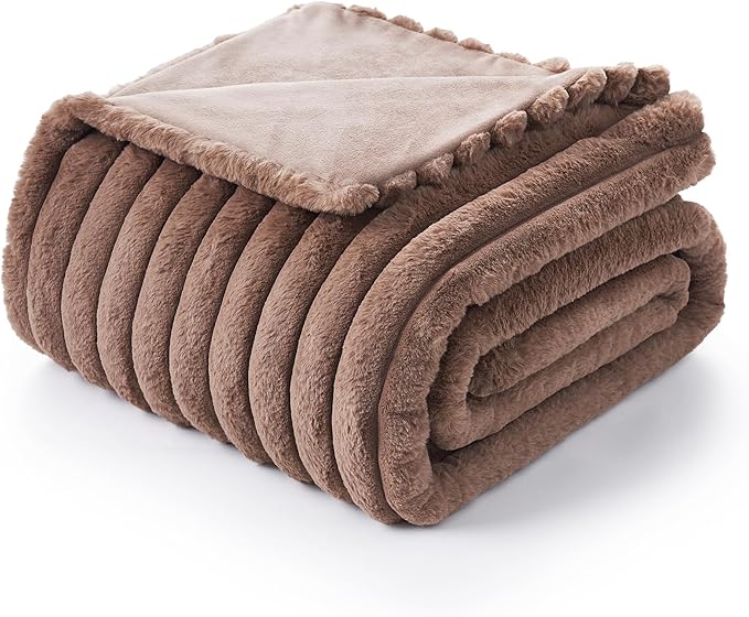 Amélie Home Faux Fur Throw Blanket for Couch, Cozy Fuzzy Fluffy Fur Luxurious Soft Striped Plush Gift Blankets for Family Sofa Chair Bed Living Room Bedroom, 55"x70", Brown