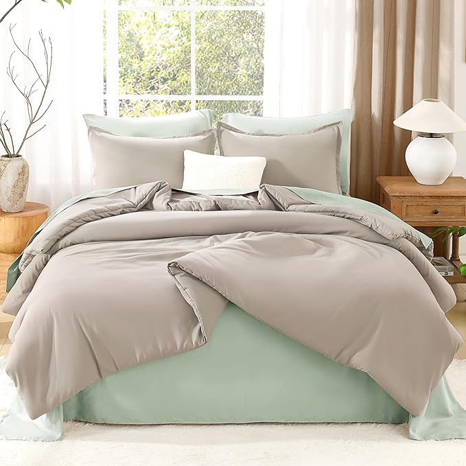 Litanika Comforters Oatmeal Oversized Queen Size, 3 Pieces Lightweight Solid Bedding Comforter Set, All Season Fluffy Bed Set (98x98In Comforter & 2 Pillowcases)