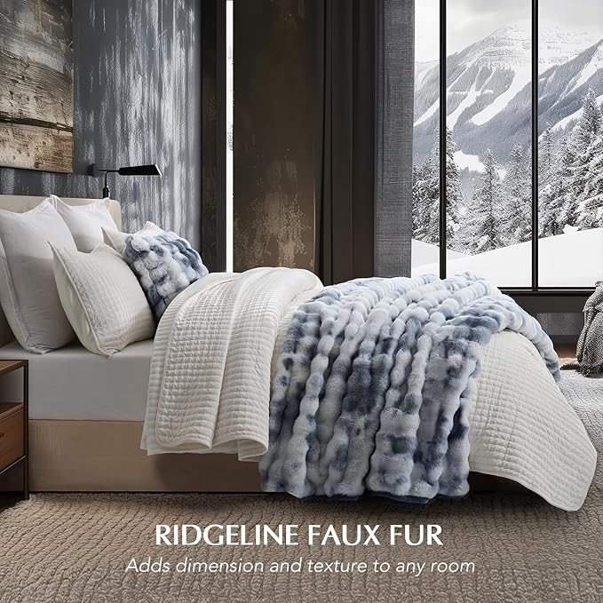 EVERGRACE Ultra Soft Luxury Fluffy Ridgeline Faux Rabbit Fur Throw Blanket, Thick Warm Bubble Throw for Bed, Cozy Plush Reversible Blankets for Couch, Chair, Sofa, Cloud Blue, 50x60 Inches, 870 GSM