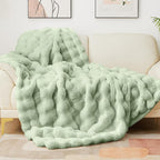 Latepis Faux Fur Throw Blankets Sage Green Bubble Cozy Soft Heavy Blanket for Couch Fuzzy Thick Blanket for Sofa Bedroom Plush Fluffy Warm Blankets for Winter Luxury Throw Blanket 50''x60'', 860gsm
