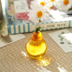 Crystal Pear Figurines Collectibles Glass Fruits Decor for Office Tabletop Centerpiece Art Crystal Paperweights Glass Fruits Decoration for Home Kitchen Gifts for Mum