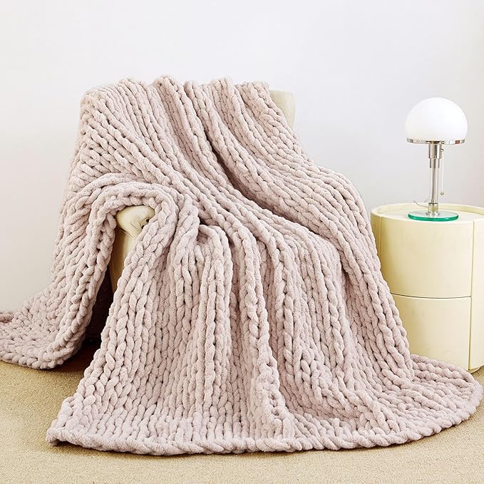 Admitrack Chunky Knit Blanket Throw, 100% Hand Knit Chenille Throw Blanket for Sofa & Home Decor, Soft and Cozy Knitted Throw Blankets (Pink，51"x63")
