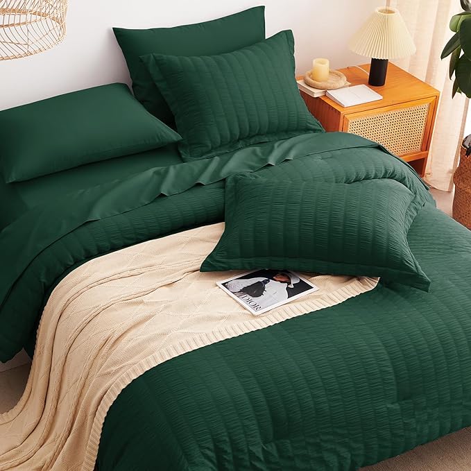 CozyLux Full Size Comforter Sets with Sheets Seersucker 7 Pieces Emerald Green Bed in a Bag Textured Luxury Soft Bedding Set with Down Alternative Comforter, Sheets, Pillowcases & Shams for All Season