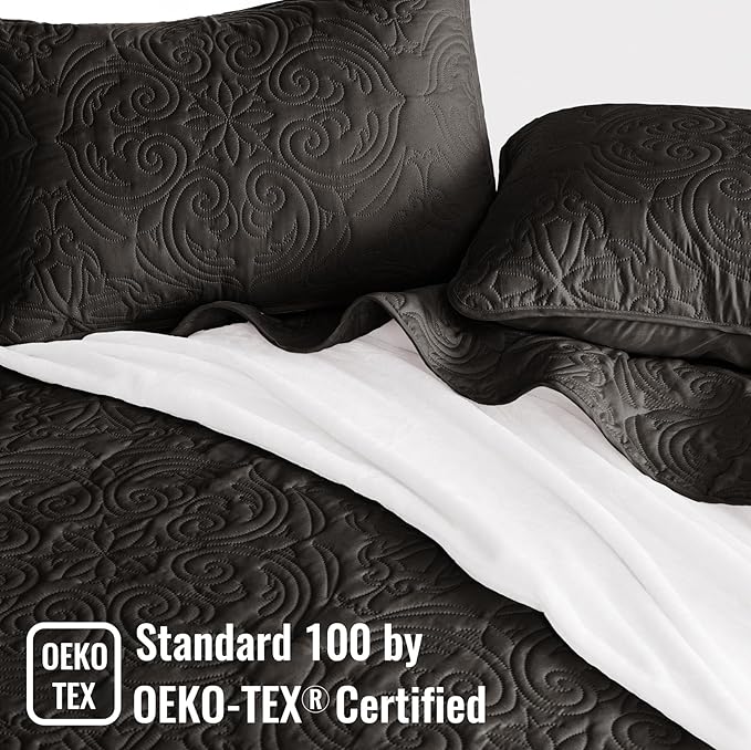 Exclusivo Mezcla Quilt Set Oversized King Size with 2 Pillow Shams, Lightweight Black Quilts with Vintage Damask Pattern, Soft Cal King Bedspreads Coverlets Bedding Set for All Seasons