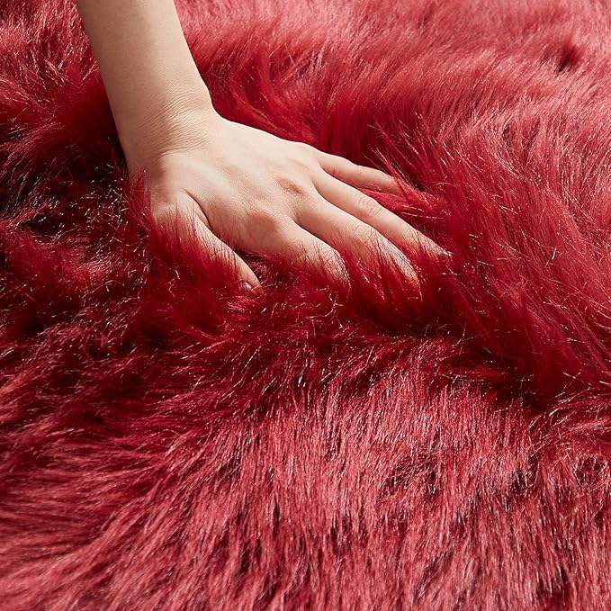 AMTOVO Faux Fur Rug, Burgundy Small Area Rug, Fluffy Sheepskin Rug, Fuzzy Ultra Soft 2 x 3 ft Shag Rugs for Bedroom Sofa Throw Cushion Room Decor, Sheepskin