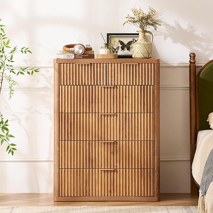 LEYAOYAO Fluted 6 Drawers Dresser for Bedroom, 42" Tall Modern Chest of Drawers with Metal Handle, Curved Profile Design,Brown Wood Drawer Organizer for Bedroom, Living Room, Hallway, Entryway