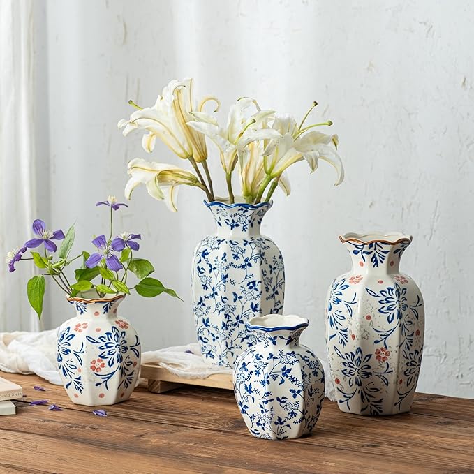Small Blue and White Ceramic Vase, 6 Inch Vintage Chinoiserie Flower Vase Decorative Antique Vases for Home Decor, Rustic Porcelain Vase Farmhouse Shelf Table Centerpieces Decor
