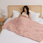 WESHIONGOO Chunky Knit Blanket Throw 50"×60" Knitted Throw Blankets for Couch Bed Fluffy Soft Blanket with Jumbo Chenille Yarn Thick 100% Handmade (Pink)